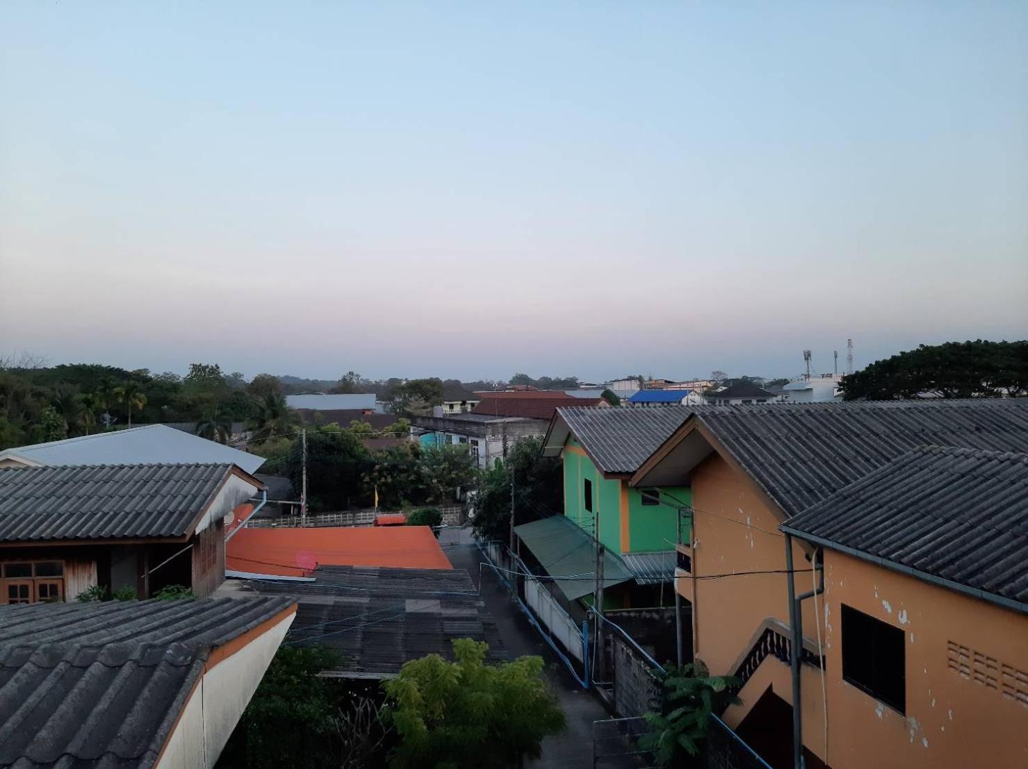 Hotel Adchara Mansion Chiang Rai Exterior foto